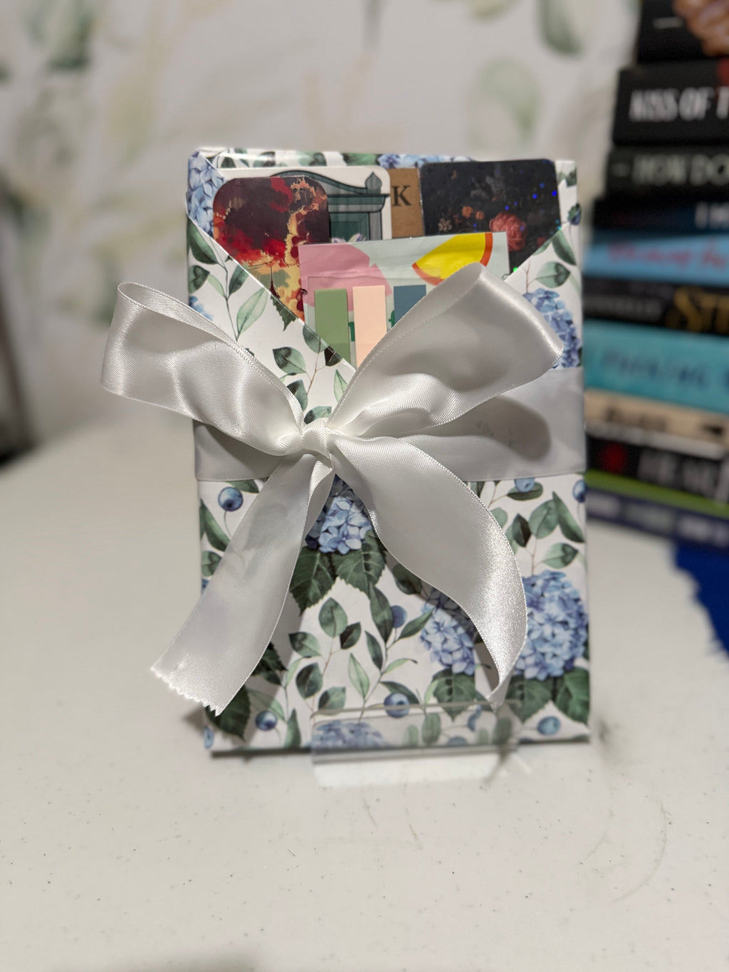 Standard Blind Date With A Book