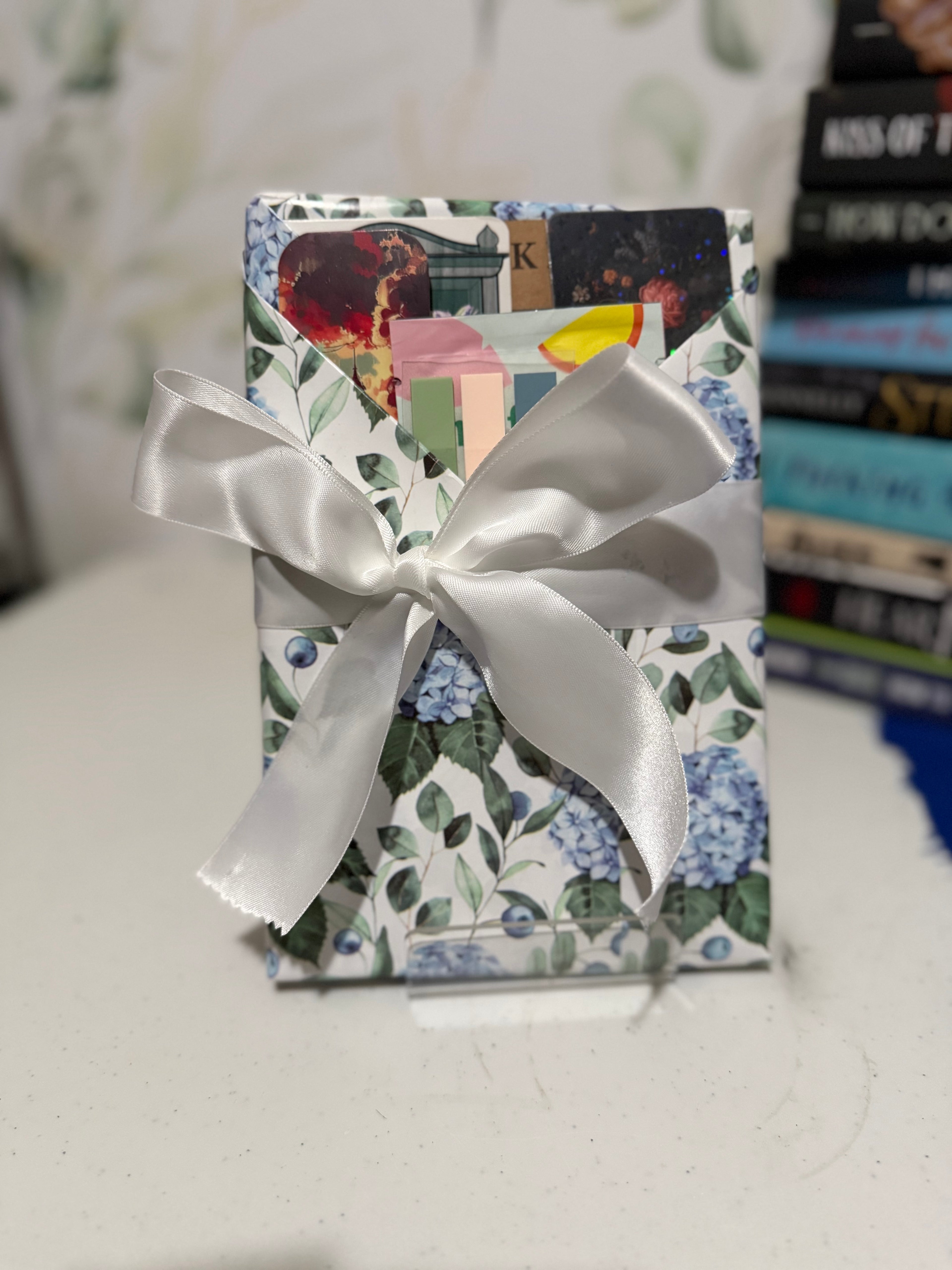 Standard Blind Date With A Book